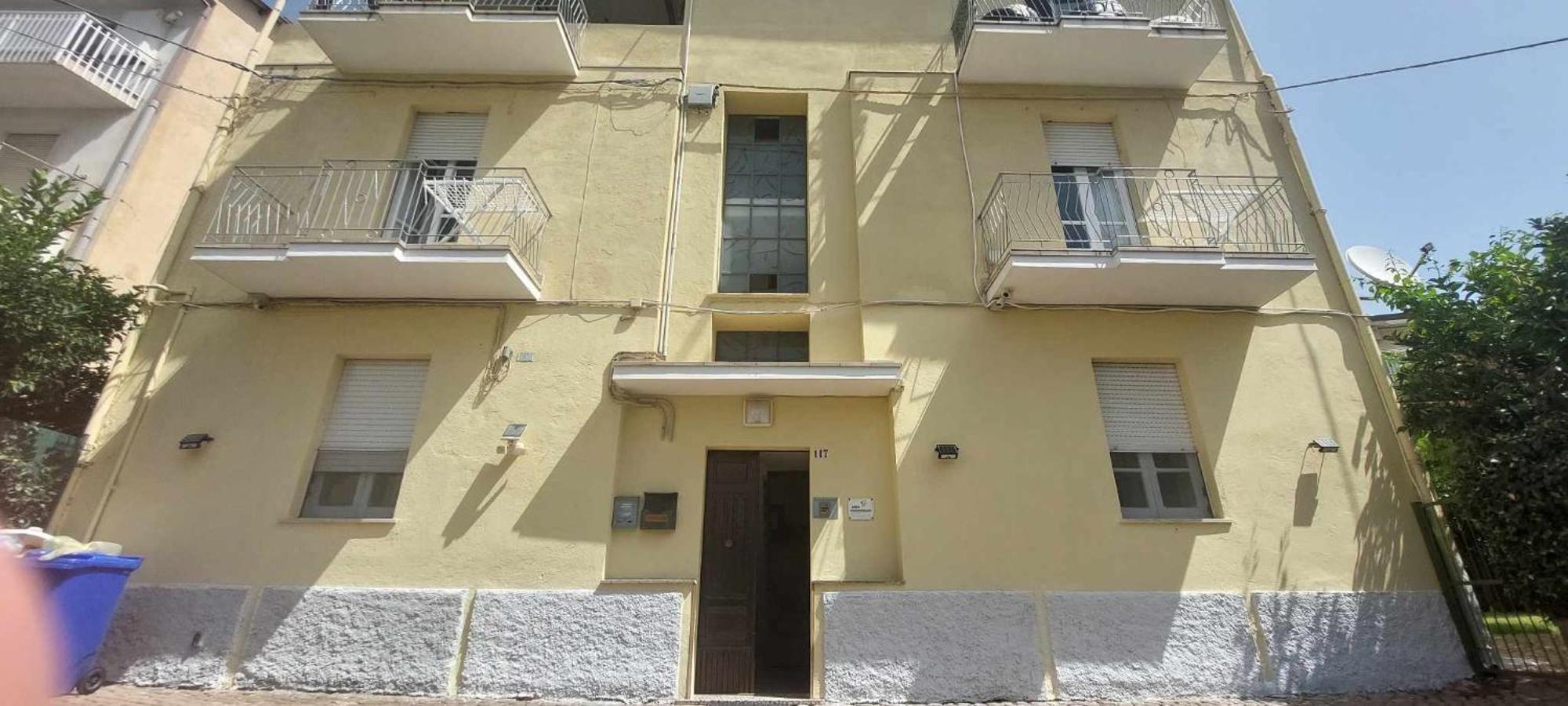 דירות למזיה טרמה Barnet House Lamezia מראה חיצוני תמונה